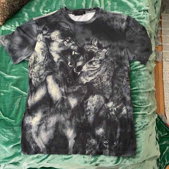 Alexander McQueen Wolves Tee NWOT - Picture 3 of 5